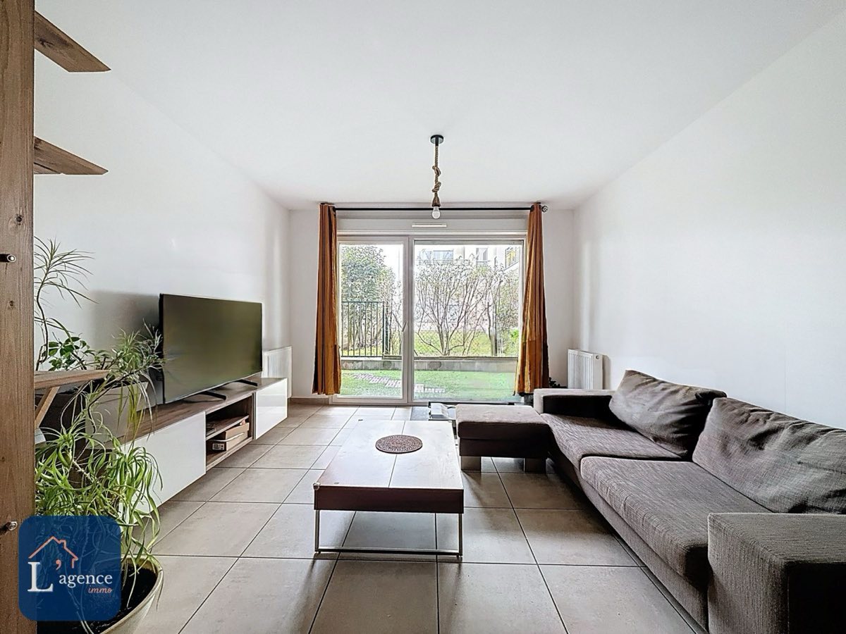 Appartement à Cessy: photo 3
